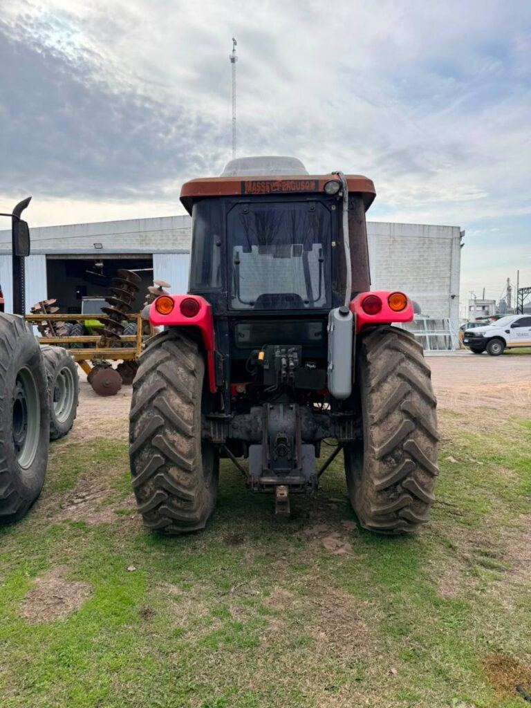 Tractor Massey Ferguson 4292 HD
